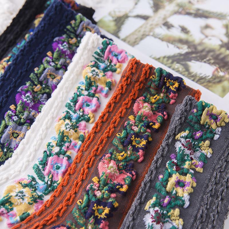 Vimoda™️ Vintage style socks with embroidered flowers