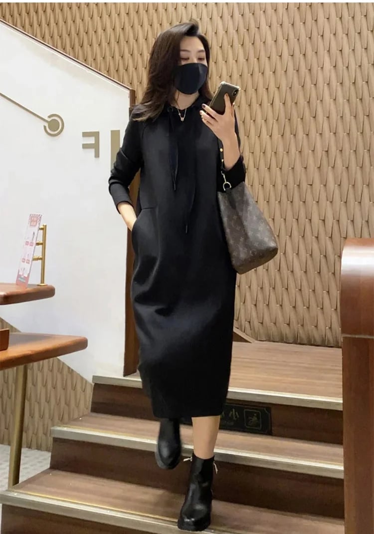 Adriana Del Pozo™️ Casual dress with a hood