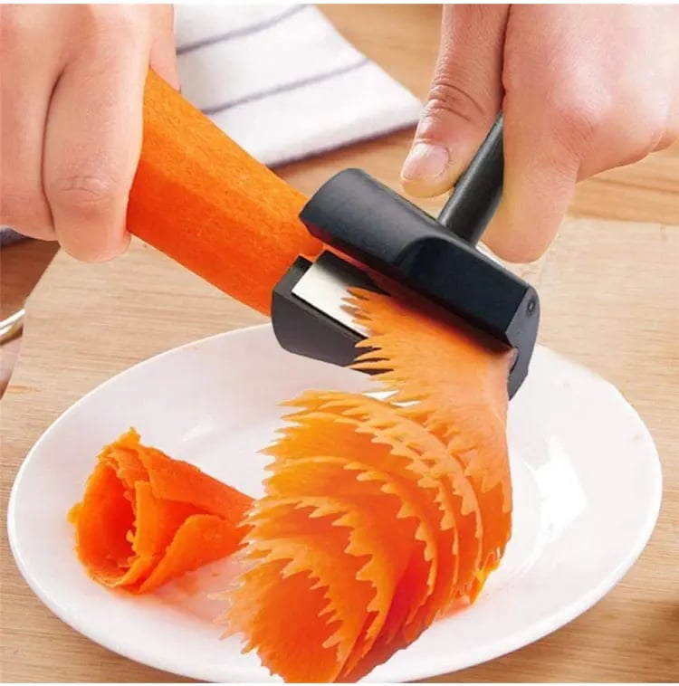 EasyVeg™️ Fruit and vegetable peeler