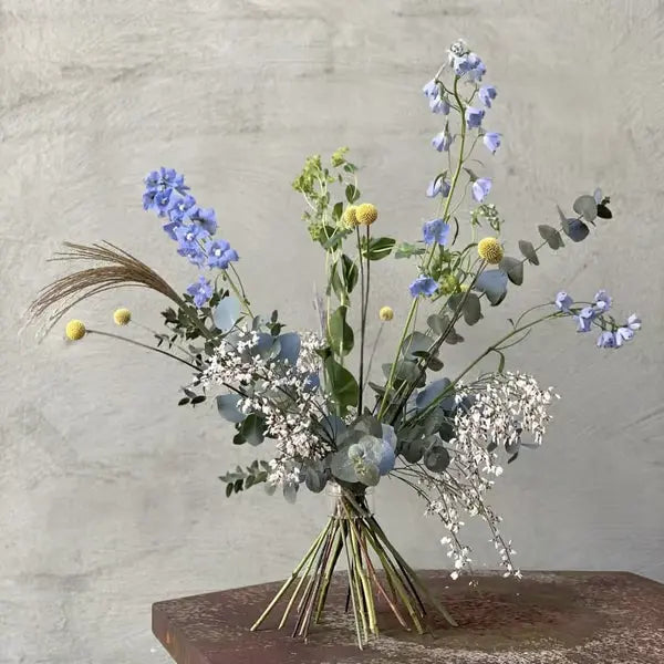 Floratique™ Perfectly Organized Flower Arranger