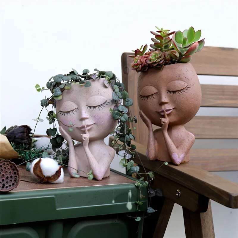 Botanica™ Flower pot with a face