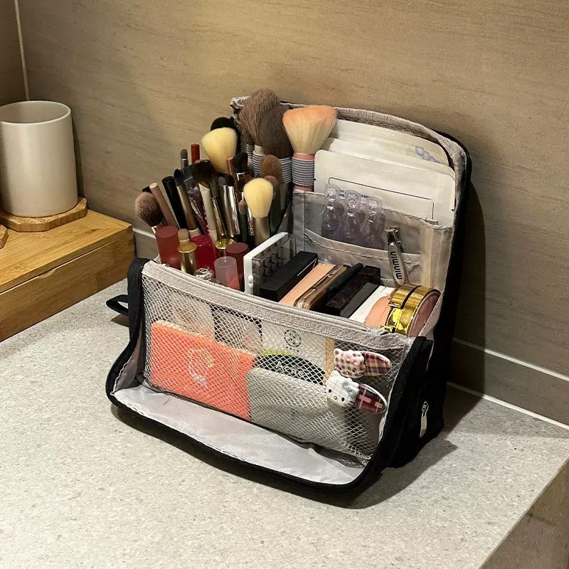 GlowPort™ Organized Travel Make-Up Bag