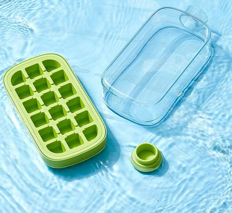 IceMate™ 2-in-1 Ice Cube Tray and Bottle