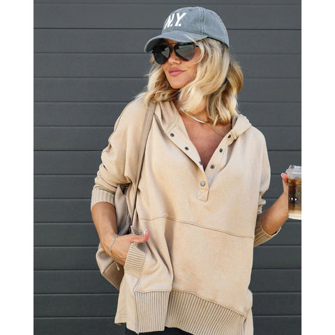 Fina Piccio™️ Oversized sweatshirt with hood and thumbholes