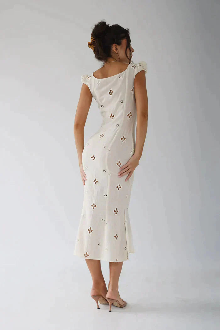 Sabrina Brook™ Summer embroidered dress