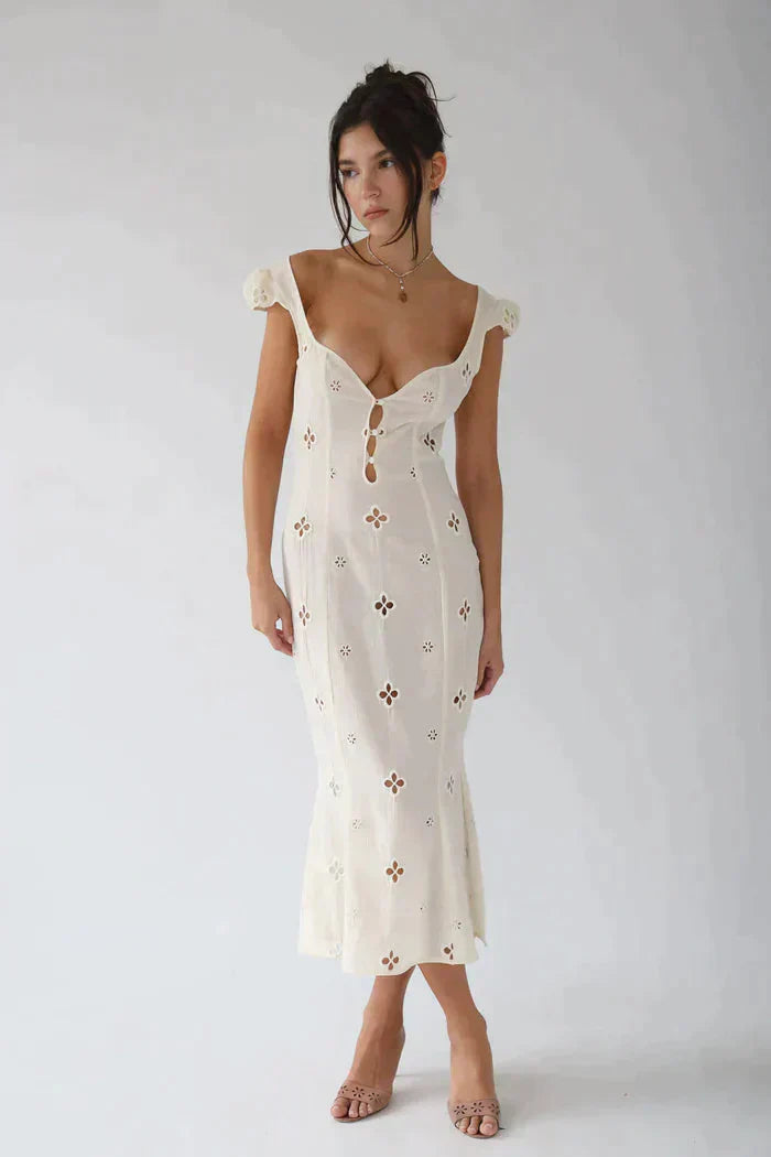 Sabrina Brook™ Summer embroidered dress