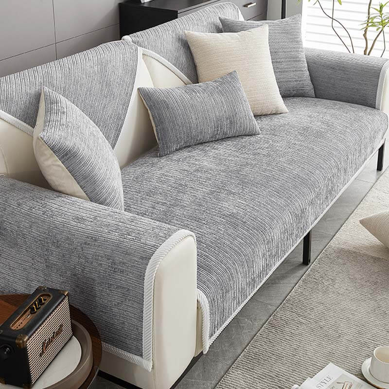ProtecStyle™ Protective cover for a vintage sofa