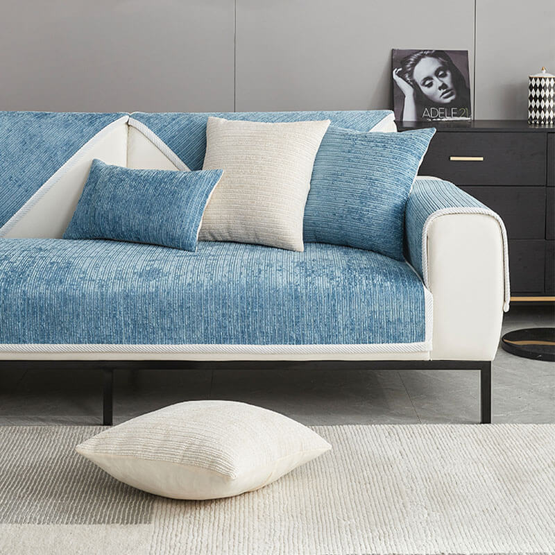 ProtecStyle™ Protective cover for a vintage sofa