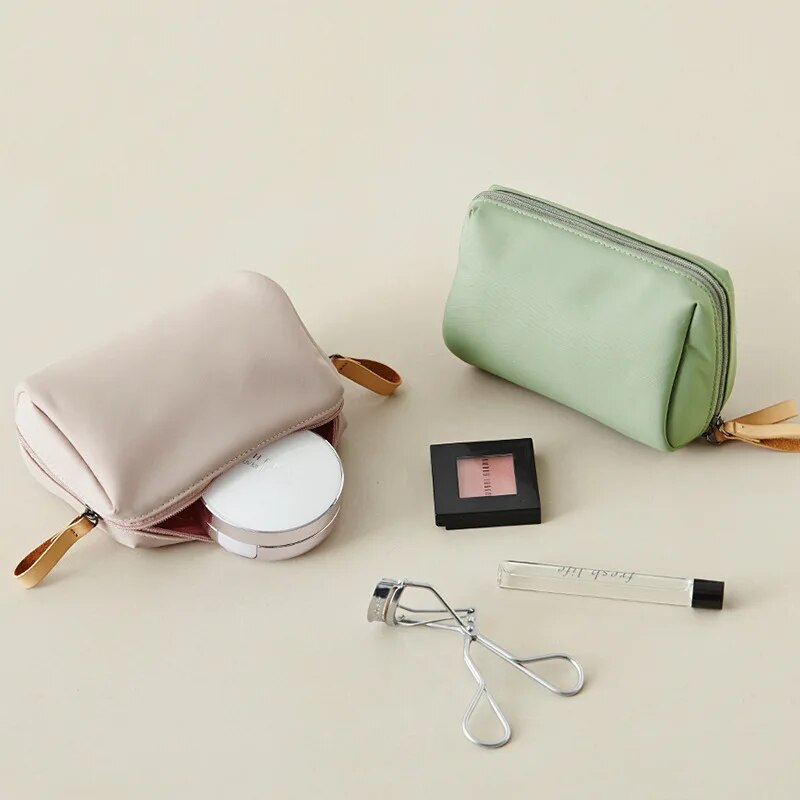 Arcelia™ Cosmetic bag with double zipper