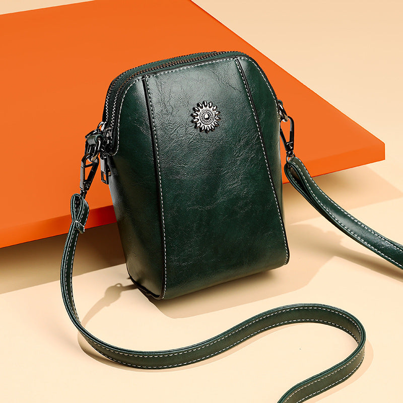 Sancha™ Small vintage style shoulder bag