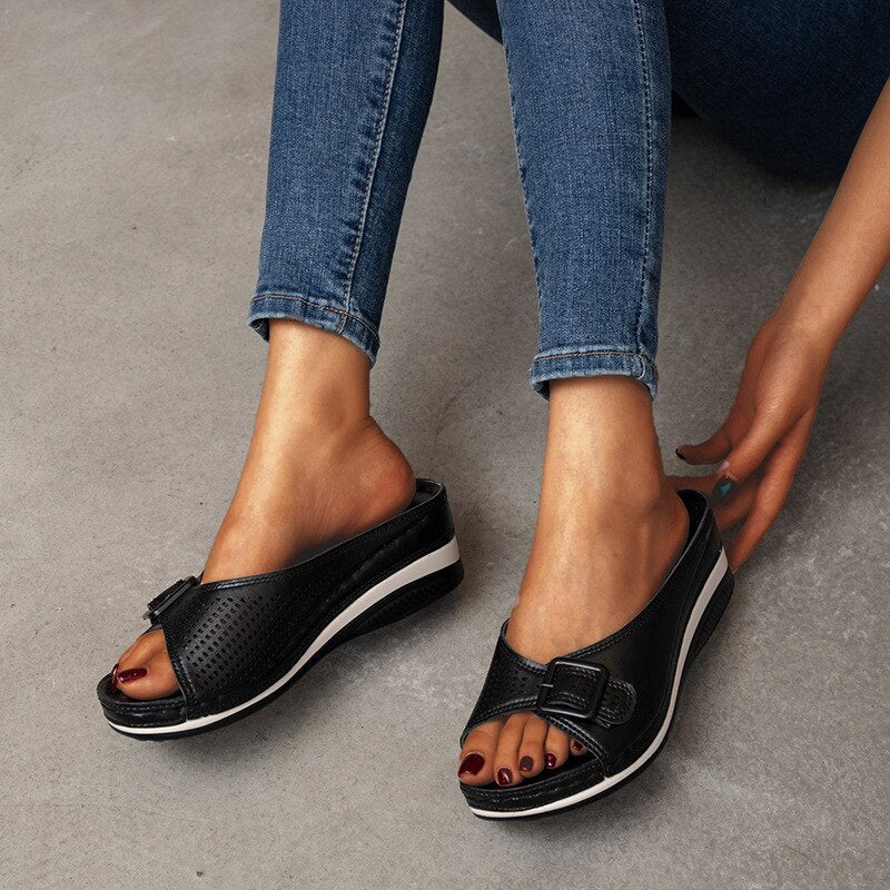 MariaComfort™ Fashionable wedge sandals