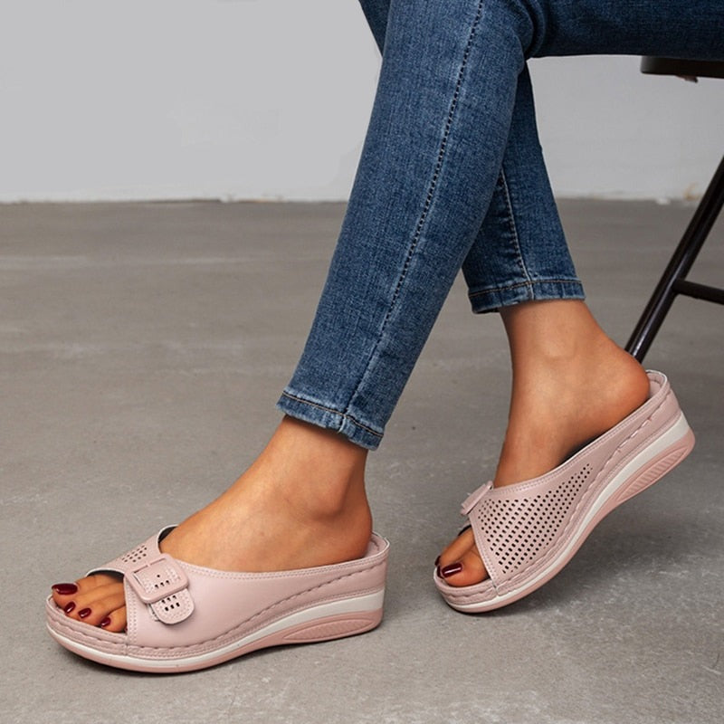MariaComfort™ Fashionable wedge sandals