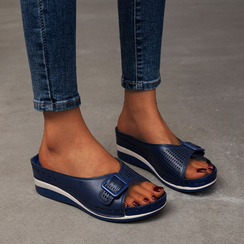 MariaComfort™ Fashionable wedge sandals
