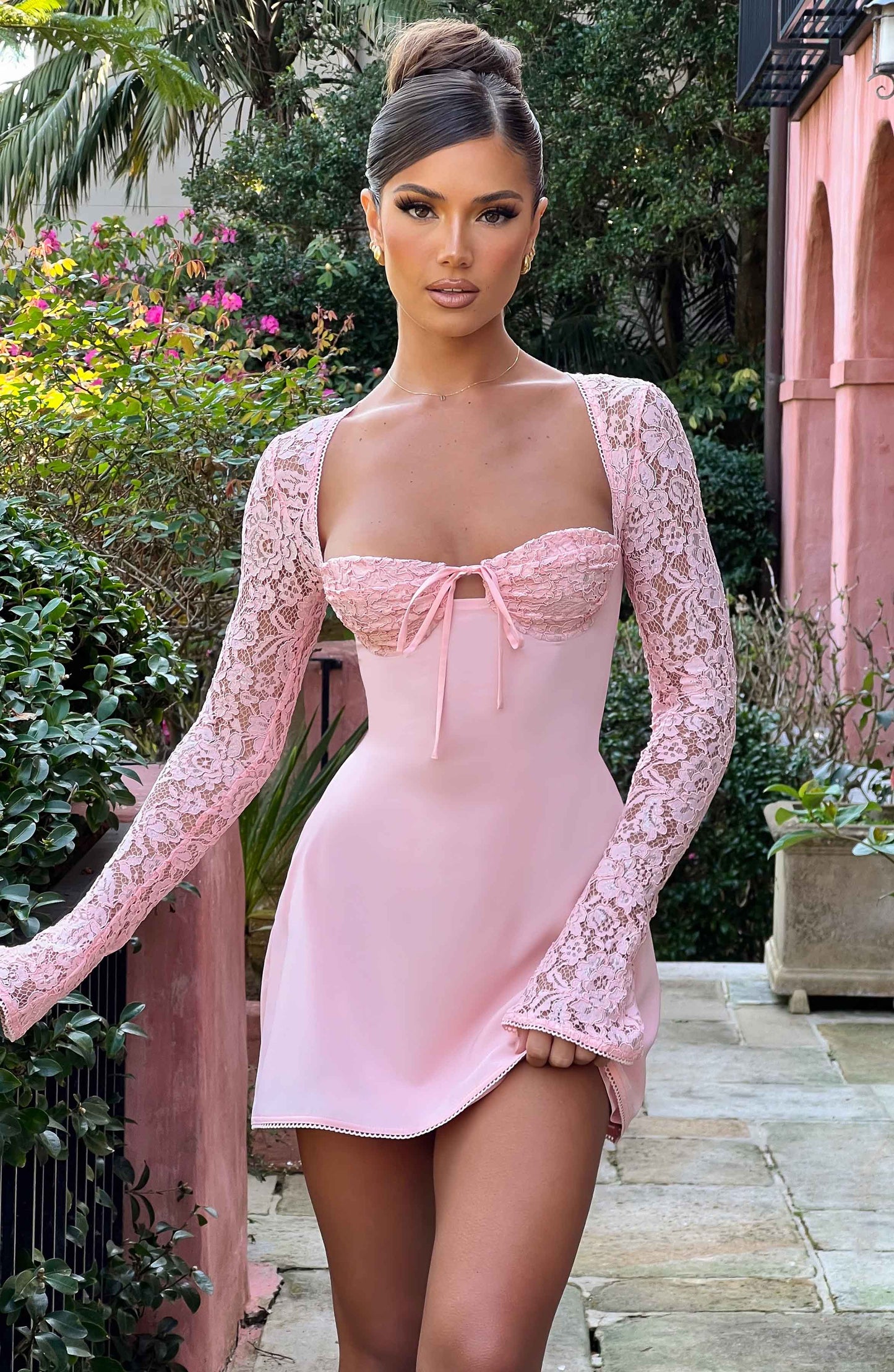 Vivienne™ Lace mini dress