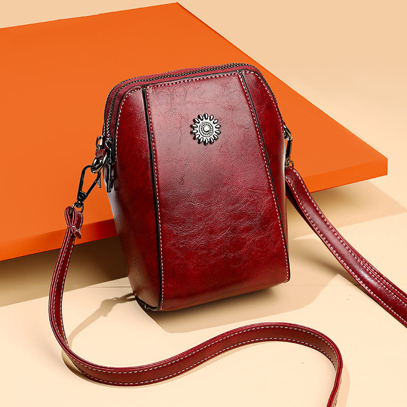 Sancha™ Small vintage style shoulder bag