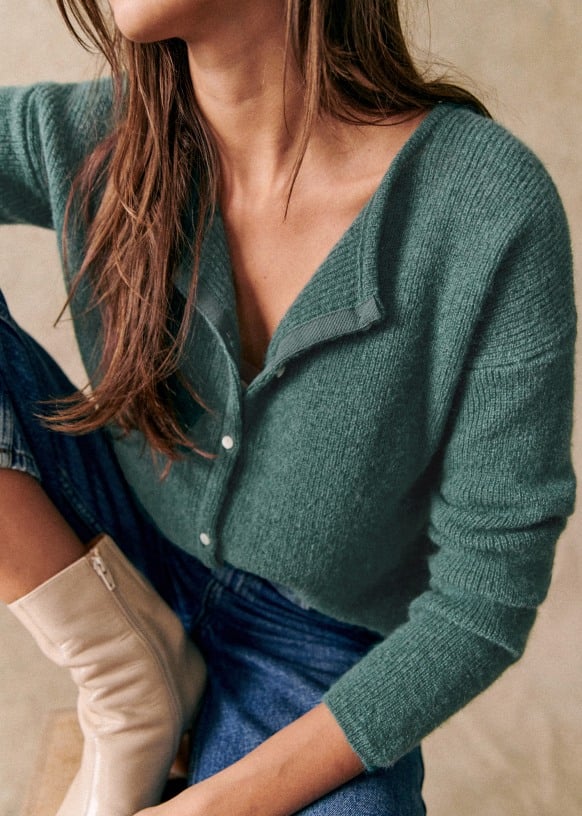 Mireio™️ Super soft button-up sweater