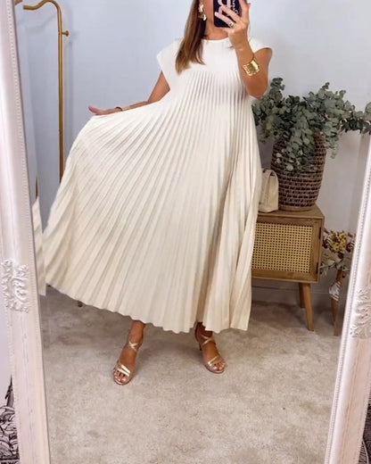 Bonita Escalera™ Pleated long sleeveless dress