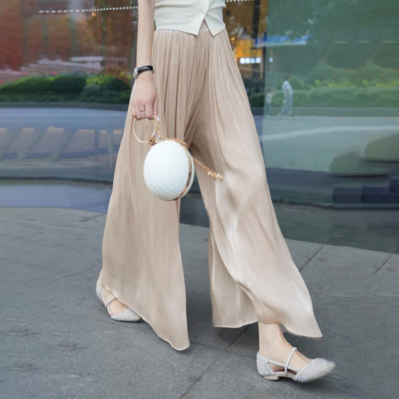 Anastasie Girard™ Glazed trousers with wide legs