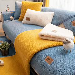 CuddlyCouch™️ Comfortable wool sofa covers