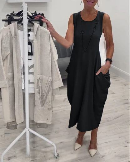 Beata Leuzzi™ Simple Sleeveless Dress with Pockets