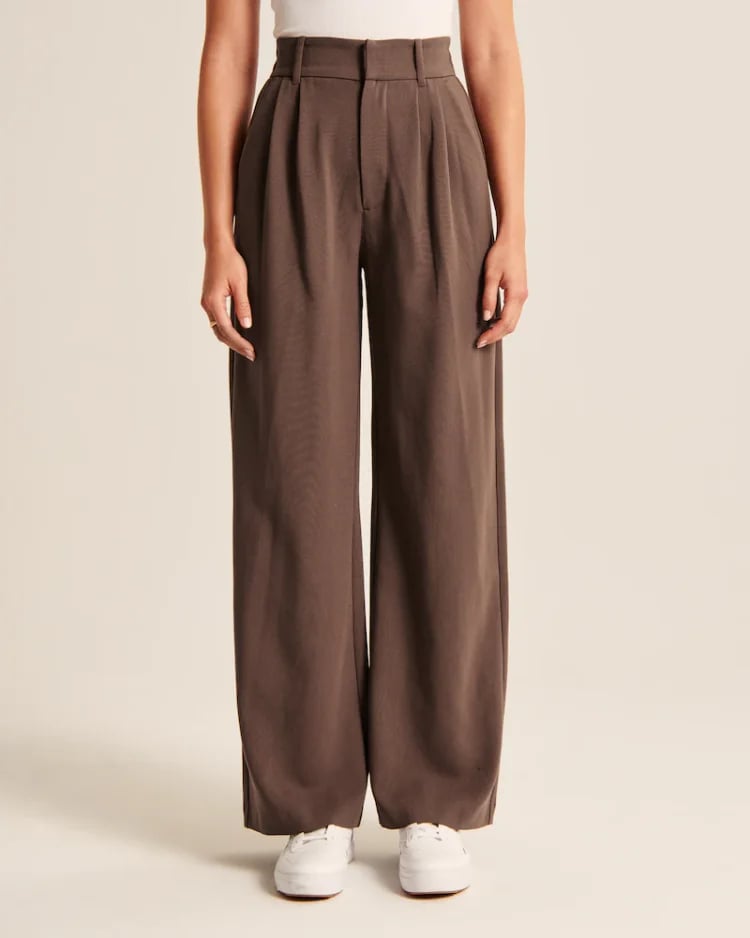 Celine Montclair™️ Casual trousers with high waist and wide legs