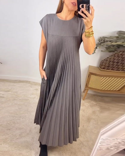Nina Dembélé™ Sleeveless pleated dress