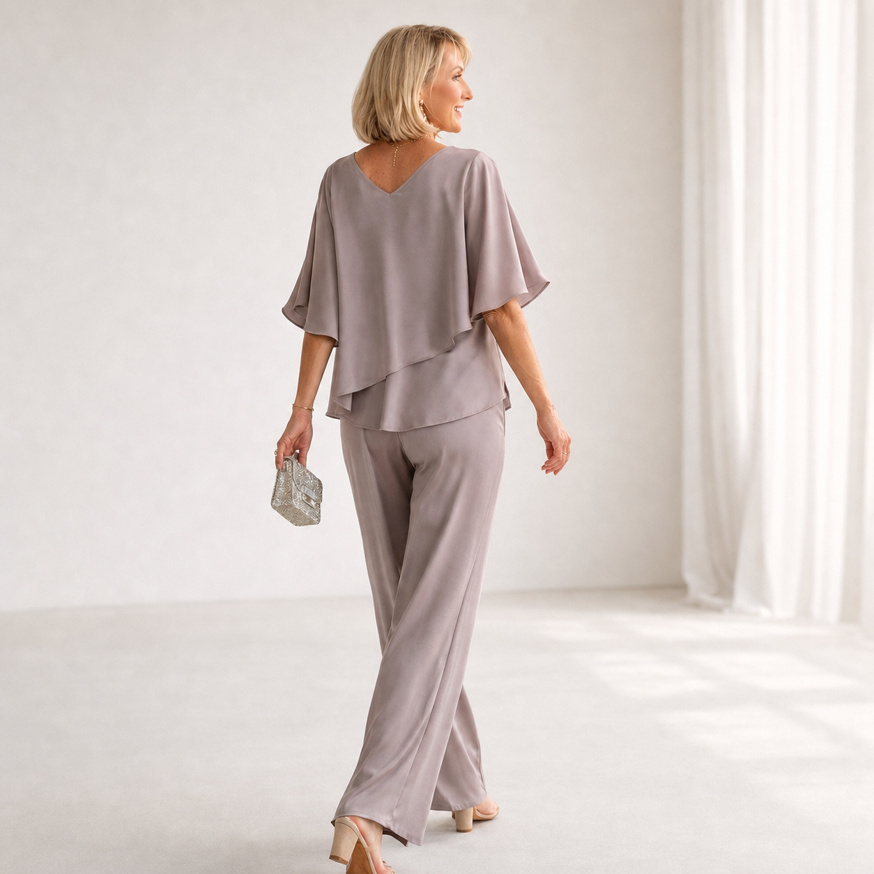 Esmeralda Boldrini™ Elegant Curve-Flattering Double Layer Set
