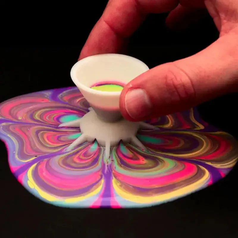 FlowArt™ Funnel for painting flowers