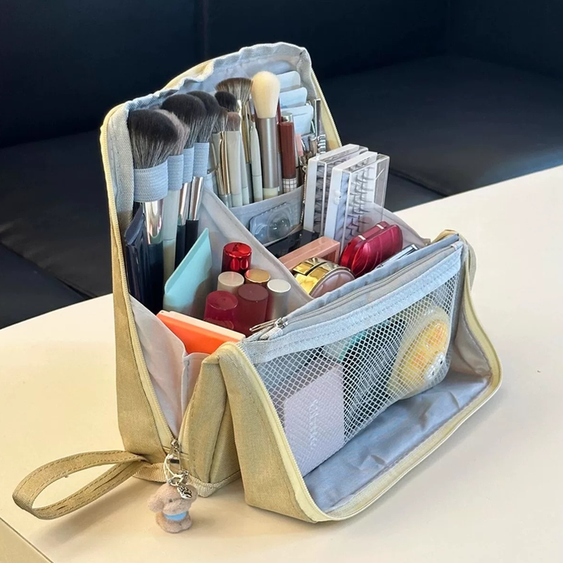 GlowPort™ Organized Travel Make-Up Bag