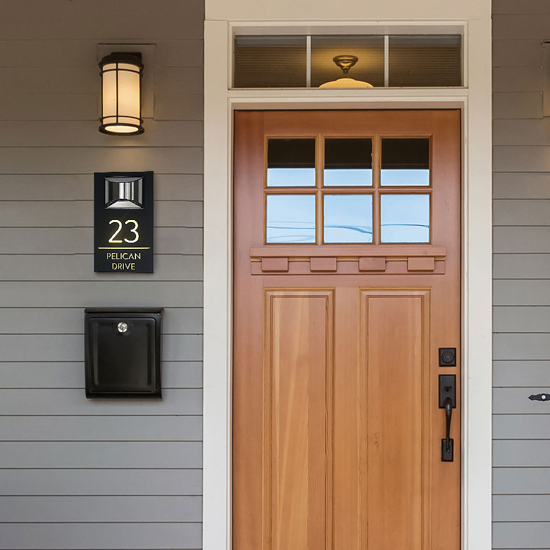 HomeDelux™ Personalized Modern Solar Door Sign