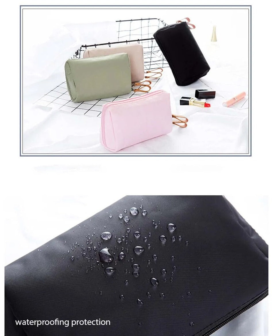 Arcelia™ Cosmetic bag with double zipper