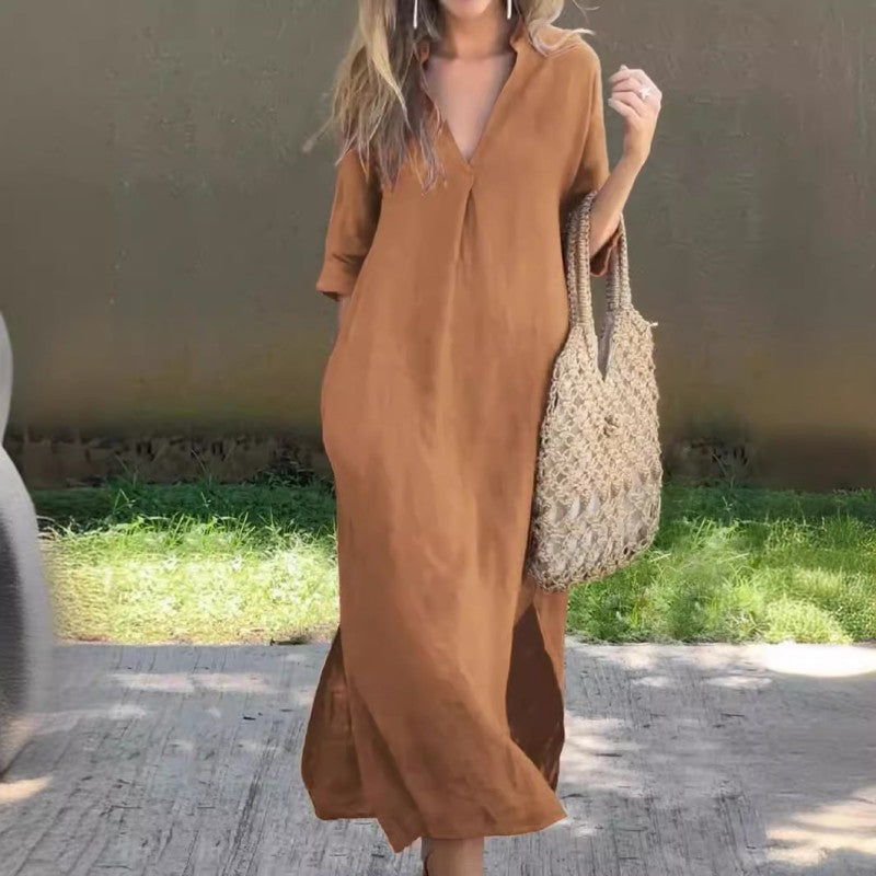Rosa Pio™ Elegant dress with slit V-neckline