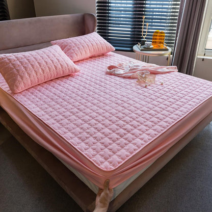 BelleVie™️ Breathable Silk Mattress Protector