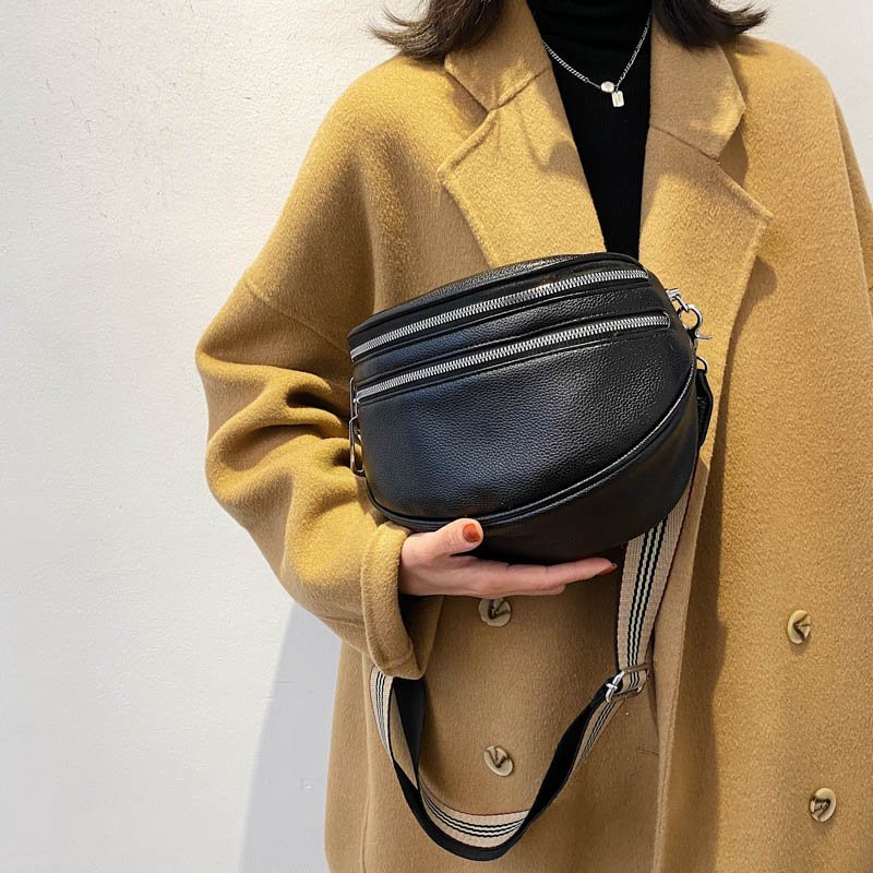 Bernadette LaRue™ Stylish shoulder bag