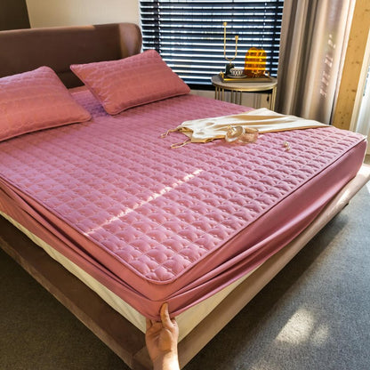 BelleVie™️ Breathable Silk Mattress Protector