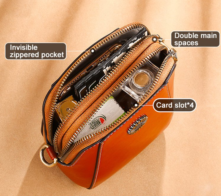 Sancha™ Small vintage style shoulder bag