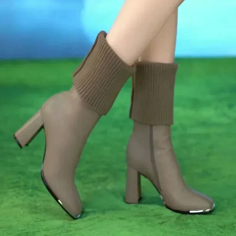 Fidelia Arenas™ Flexible sock shoes