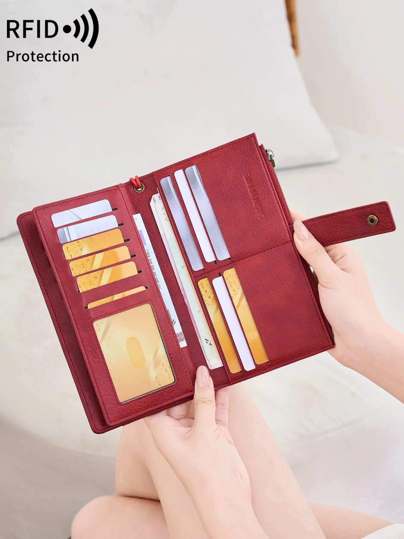 ShieldFold™ Elegant Leather Wallet with Multi-Card Slots