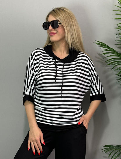 Valeria Mosco™ Women's set consisting of a top and striped trousers