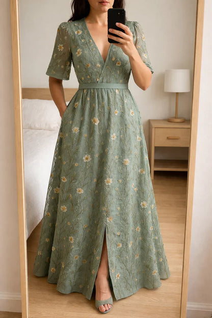 Aurora Lupini™ Breathable Everyday Comfort Dress