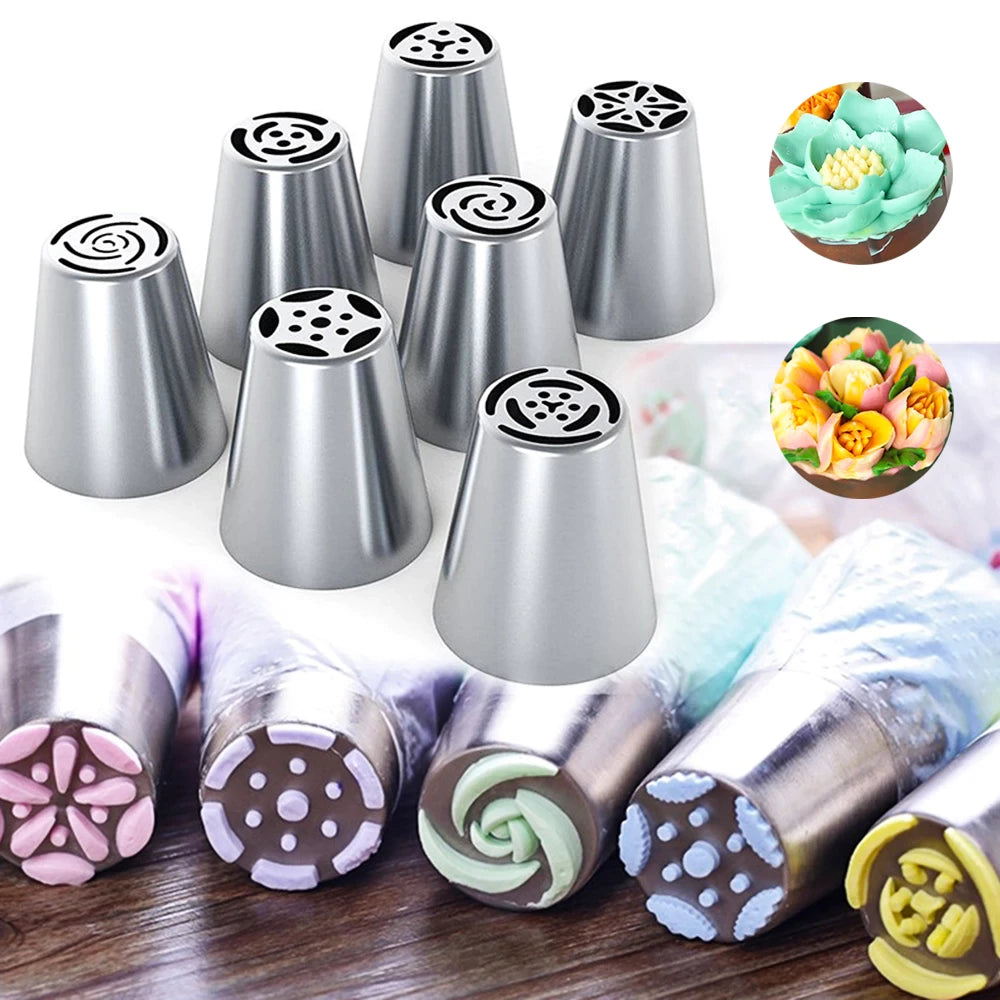 BakeSuppliez™️ A set of flower-shaped cake decorating tips