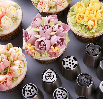 BakeSuppliez™️ A set of flower-shaped cake decorating tips
