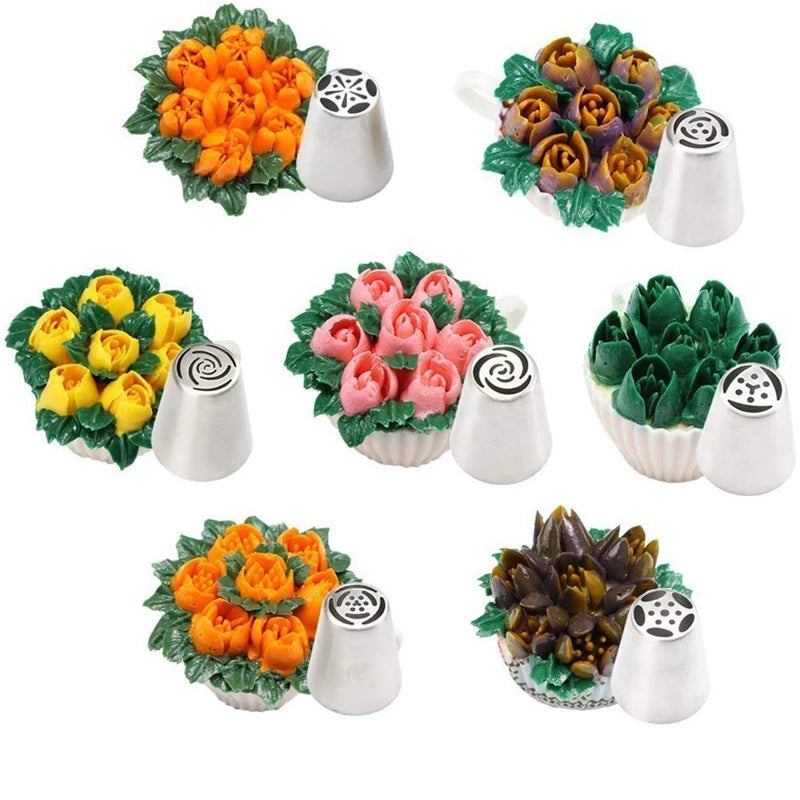 BakeSuppliez™️ A set of flower-shaped cake decorating tips
