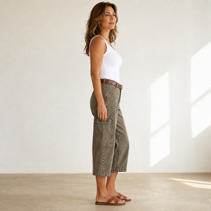 Benedetta Nanni™ Relaxed Cargo Capris with Functional Pockets