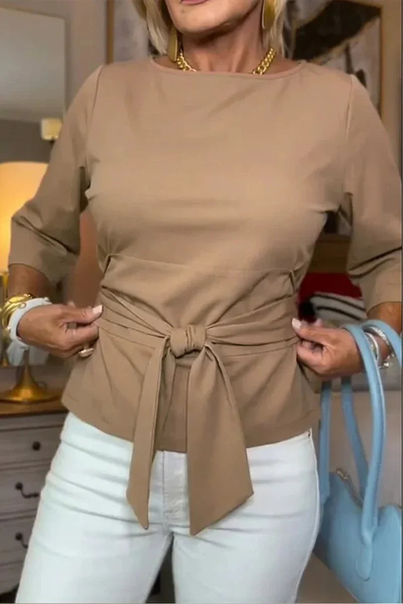 Caterina Mantellini™ Versatile Bow Top for Work and Evenings