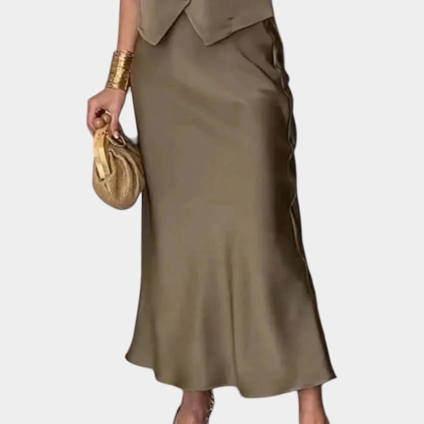 Chiara Conti Elegant Sleeveless Satin Set - gallery view 03