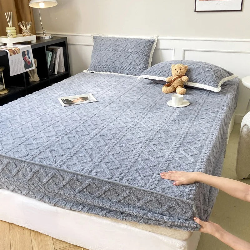 ComfortAura Pro™ Velvet flannel bedding