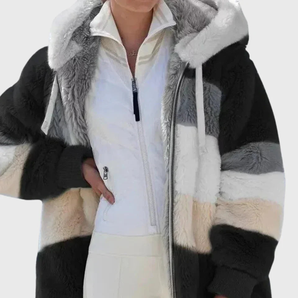 Donata Tarallo™ Breathable Shorts and Blazer Set