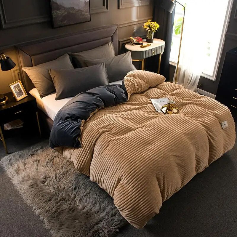 SnuggleLux™ Warm blanket