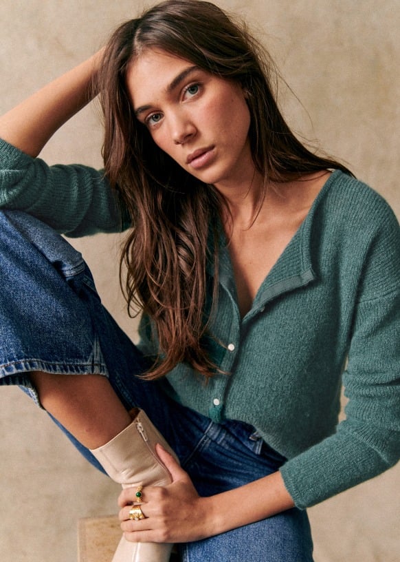 Mireio™️ Super soft button-up sweater